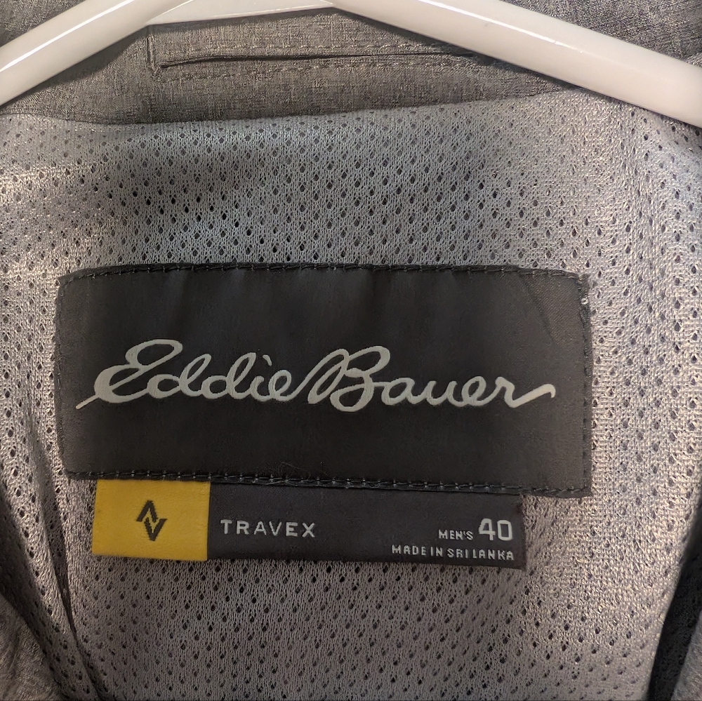Men's Eddie Bauer Gray Travex Blazer - Picture 2 of 8
